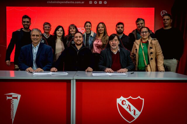 Independiente cierra un convenio con la UNDAV y la Fundación Navarro Viola para sus socios mayores